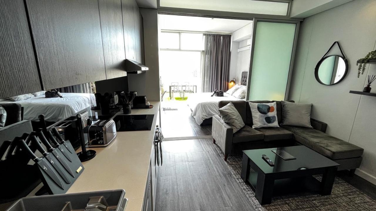 Modern Luxury Studio With Breathtaking City Views - No Load Shedding Cape Town Ngoại thất bức ảnh