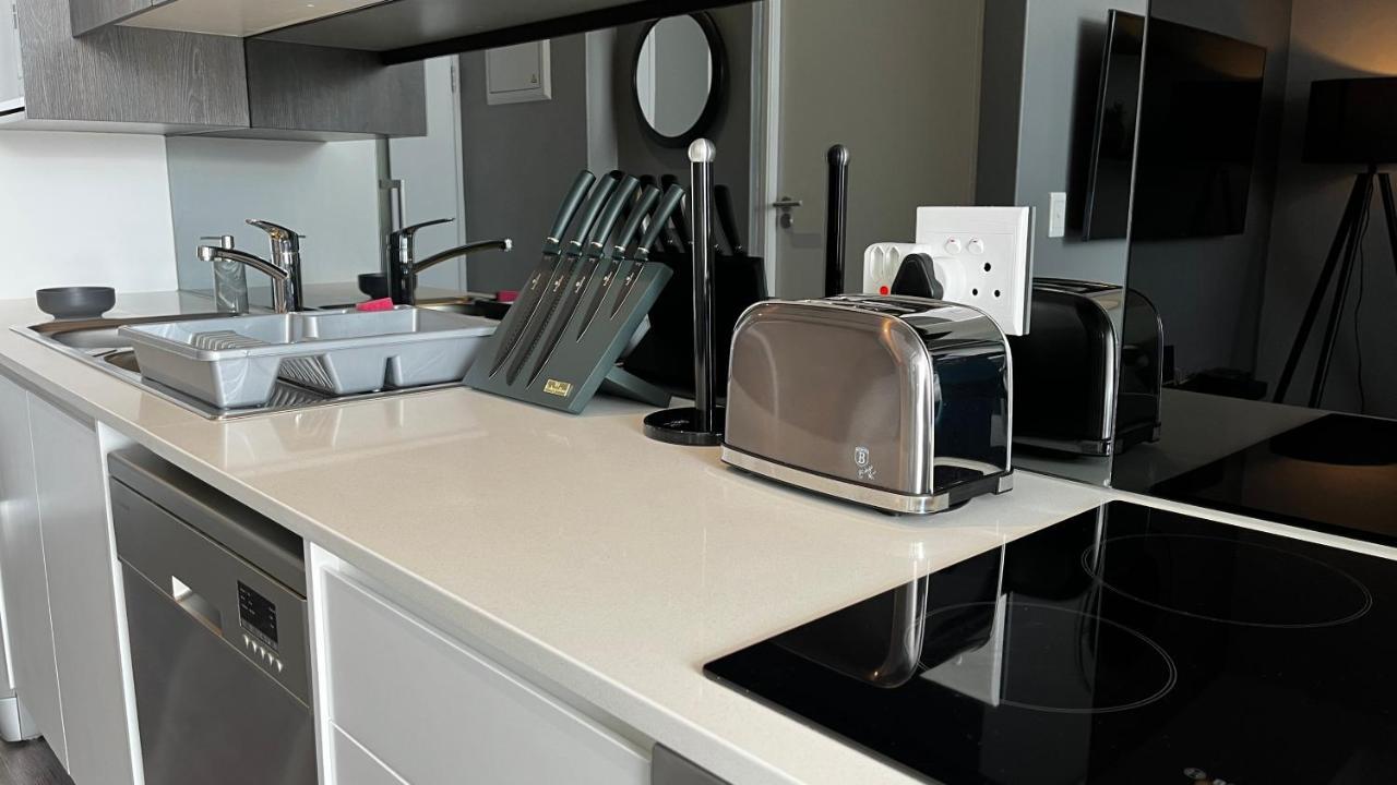Modern Luxury Studio With Breathtaking City Views - No Load Shedding Cape Town Ngoại thất bức ảnh
