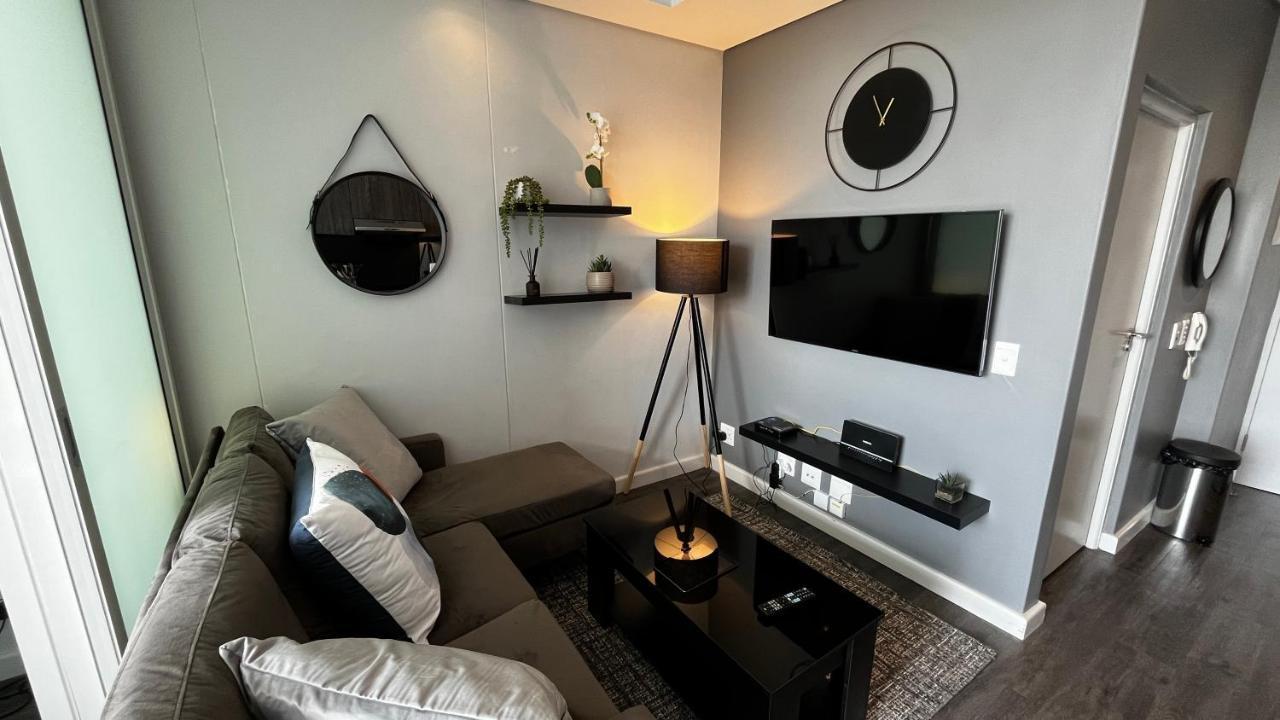 Modern Luxury Studio With Breathtaking City Views - No Load Shedding Cape Town Ngoại thất bức ảnh